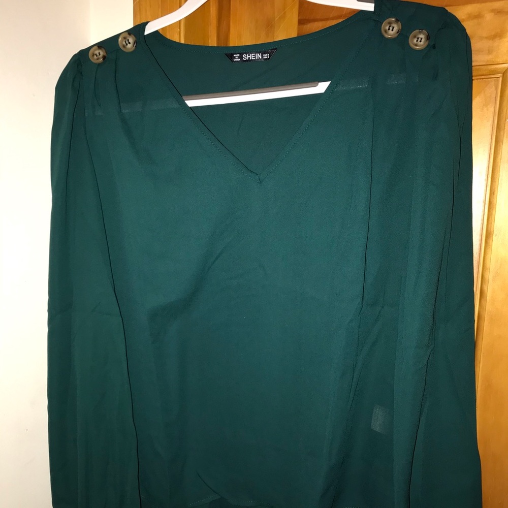 Green Long Sleeve Blouse